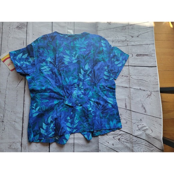 Vintage Cherokee Tropica Bluel Floral Button Up Scrub Top Nurse Top New Size XL - Picture 9 of 10